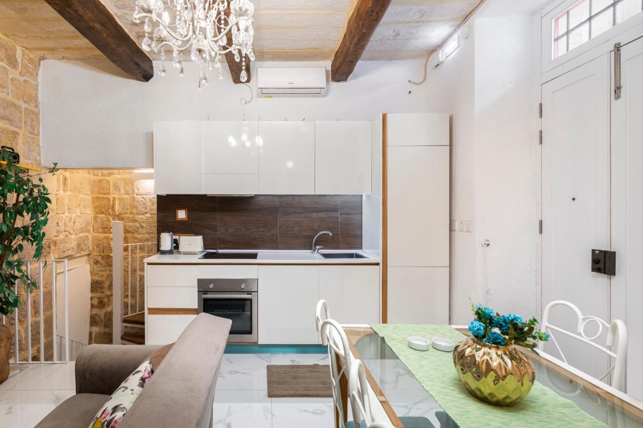 Chic, Stylish 1 Bedroom Maisonette - Close To Valletta Il-Furjana Exteriör bild